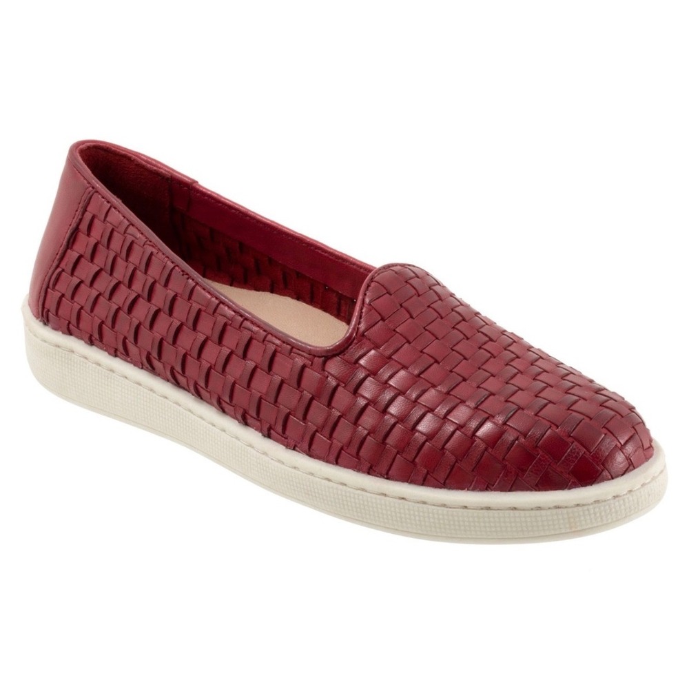 Trotters Adelina Woven‎ Red Leather Loafers 12 WW Slip On Round Toe Classic
